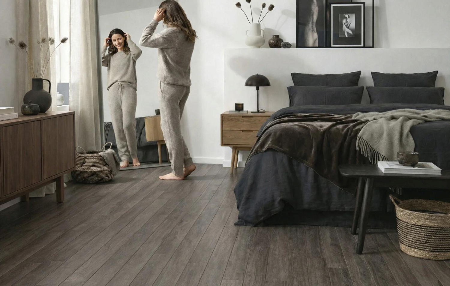 HDF Ламинат 10 мм Floor Fort Oak Heritage 10/33 4V Дуб Сюррей 1220х130 мм