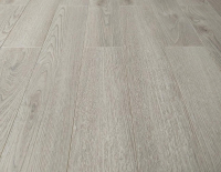 HDF Ламинат 10 мм Floor Fort Oak Heritage 10/33 4V Дуб Россвилл 1220х130 мм